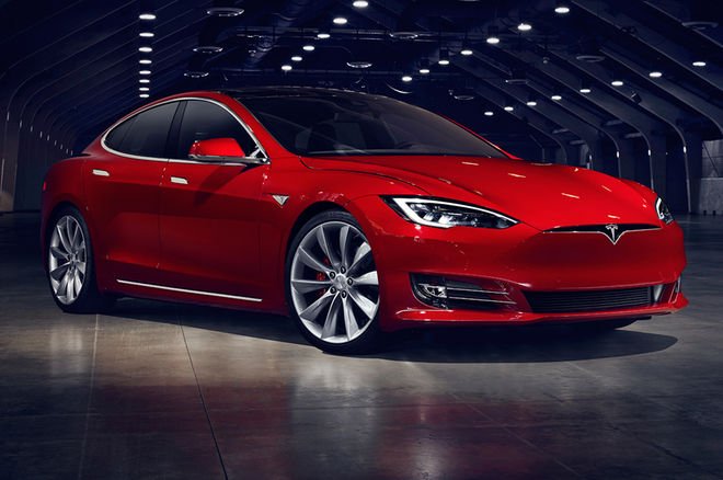 2017-Tesla-Model-S-front-side-view